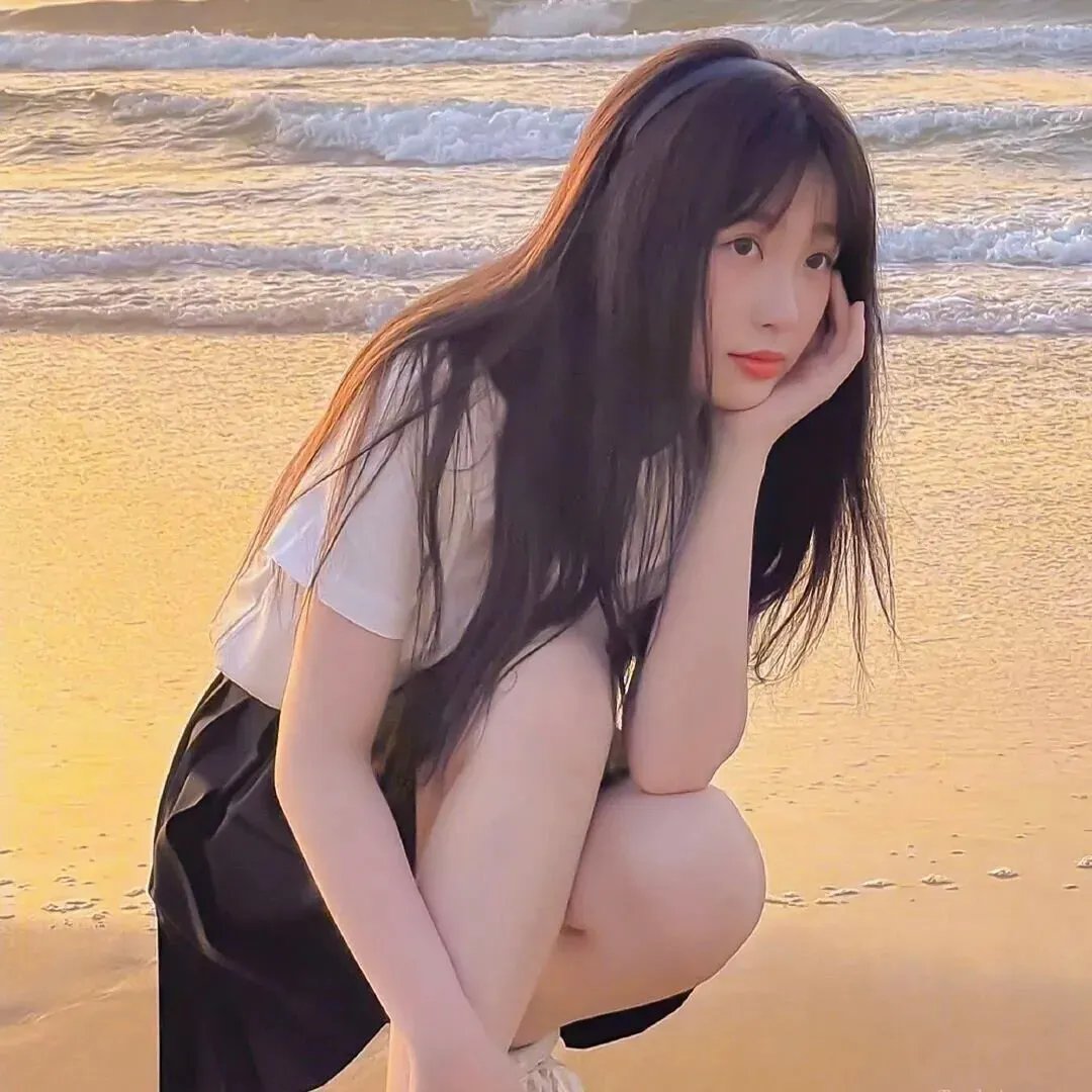 夜空总有最大密度的蓝色